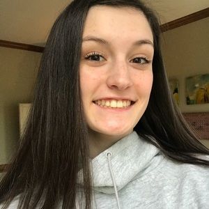 Meet your Posher, Anna hill